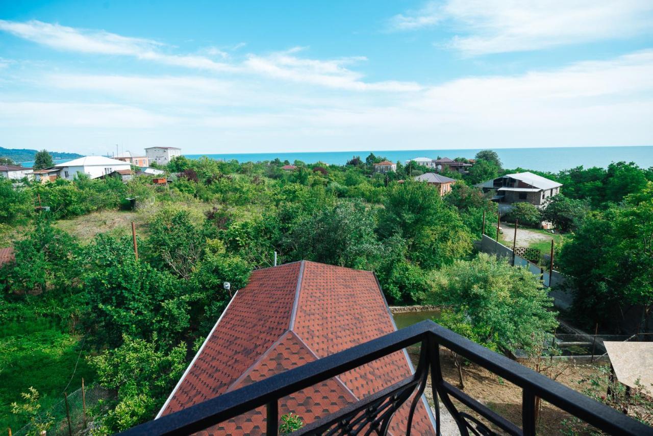 Villa Familia New Athos Exterior photo